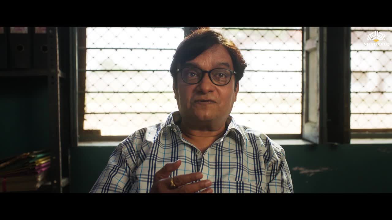 Ikki qizni aldab jinsiy aloqa qilishdi. Onlayn tomosha qiling.