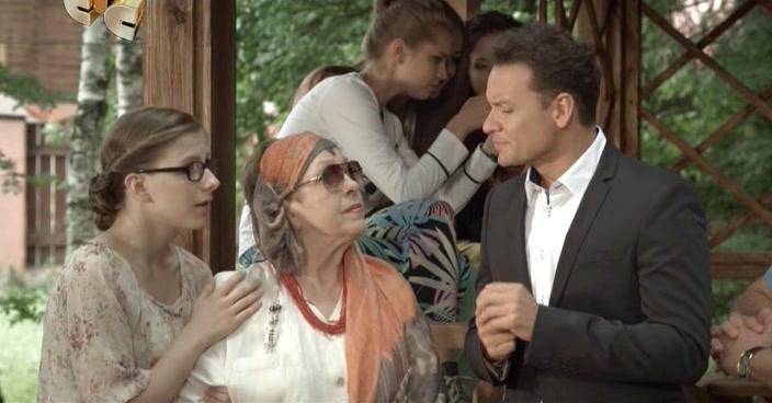 Ғашық әйелін трахает, ал күйеуі ғашығын трахает (порно)