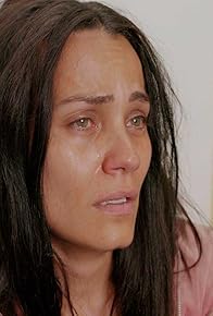 Primary photo for Lucía y Johny recibieron un paquete que pone en evidencia su traición a León