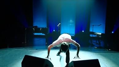 पोस्टर देखें