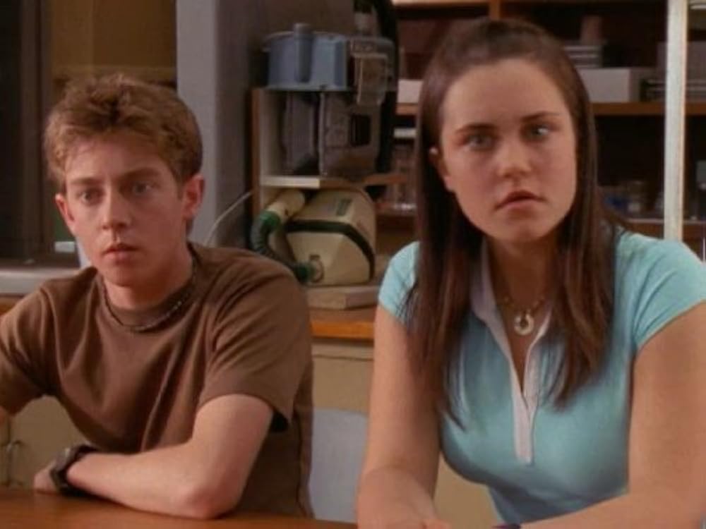 повелитель воздуха сериал. брук сайкс. злая наука / wicked science. злая наука элизабет. Science 2004.