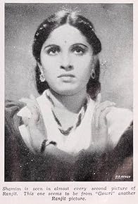Primary photo for Gauri