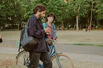 पोस्टर देखें