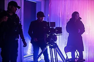 पोस्टर देखें