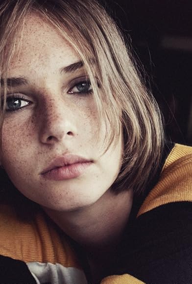 Primary photo for Maya Hawke Primary photo for Maya Hawke