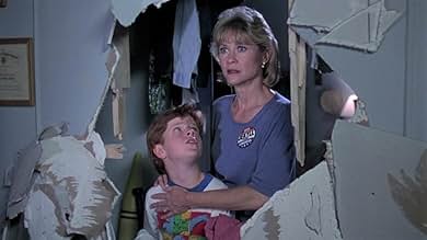 पोस्टर देखें