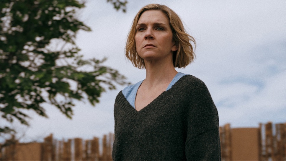 Entenda desfecho de Pluribus Episódio 8 e o que esperar do final da primeira temporada A primeira temporada de Pluribus, nova série de ficção científica criada por Vince Gilligan para o Apple TV+, caminha para o fim deixando a sensação de que o pior (e o melhor) ainda está por vir. Entenda desfecho de Pluribus Episódio 8 e o que esperar do final da primeira temporada