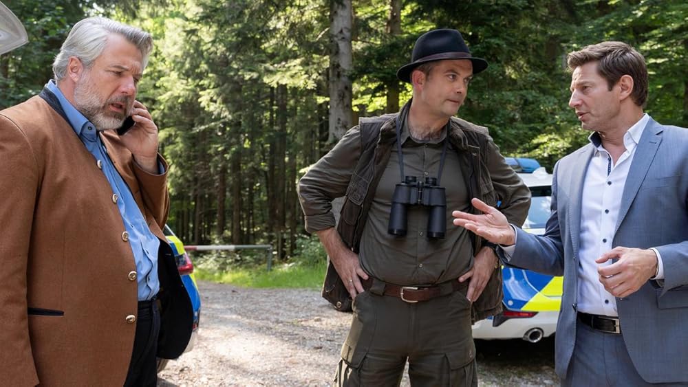 Die Rosenheim-Cops" Mord ohne Leiche (Fernsehepisode 2022) - IMDb