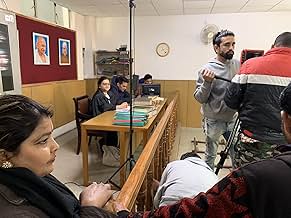 पोस्टर देखें