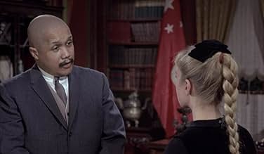 पोस्टर देखें