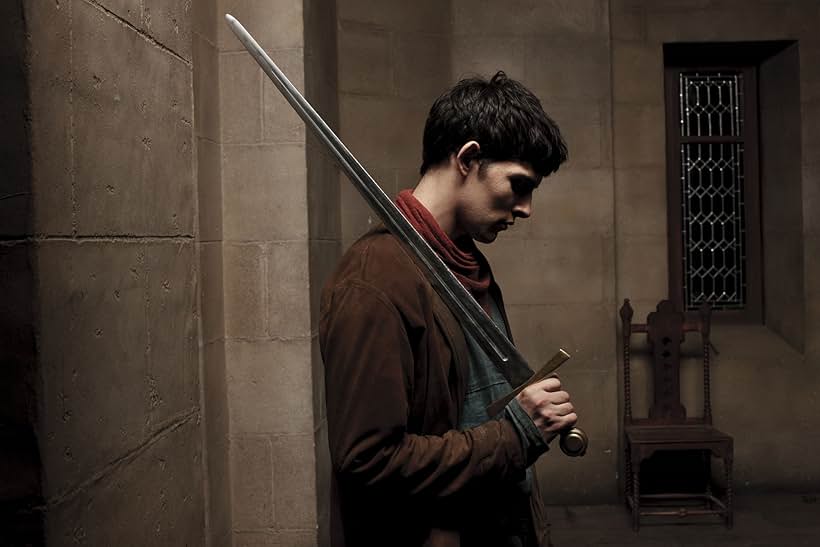 Colin Morgan in As Aventuras de Merlin (2008)