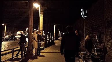 पोस्टर देखें