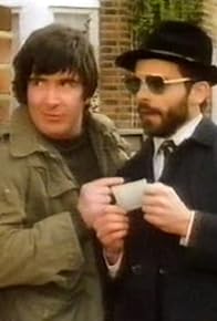 Primary photo for Episode #2.1 Primary photo for Episode #2.1