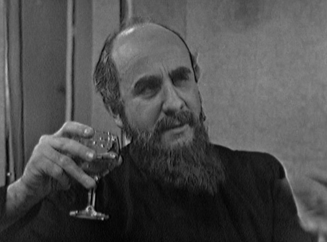 Warren Mitchell in The Catacombs (1966)