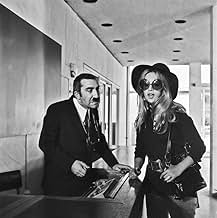 पोस्टर देखें