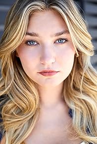 Primary photo for Anna Pniowsky