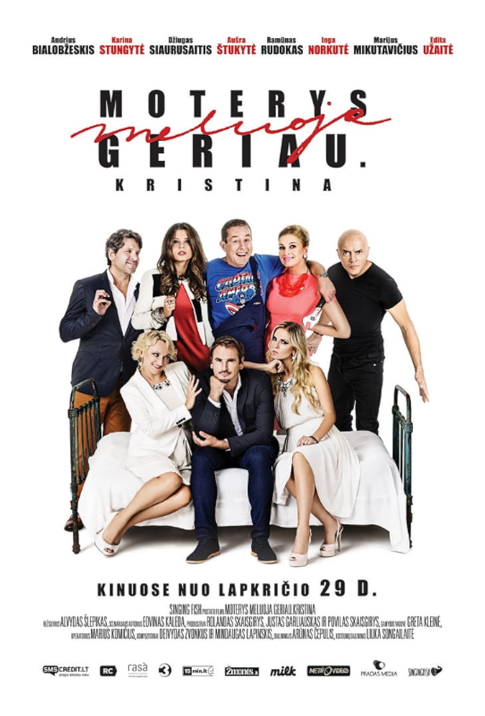 Порно түсірілген порно Әдемі аққұба қыз жігітін таңертеңгі секспен қуантады