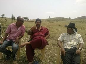 पोस्टर देखें