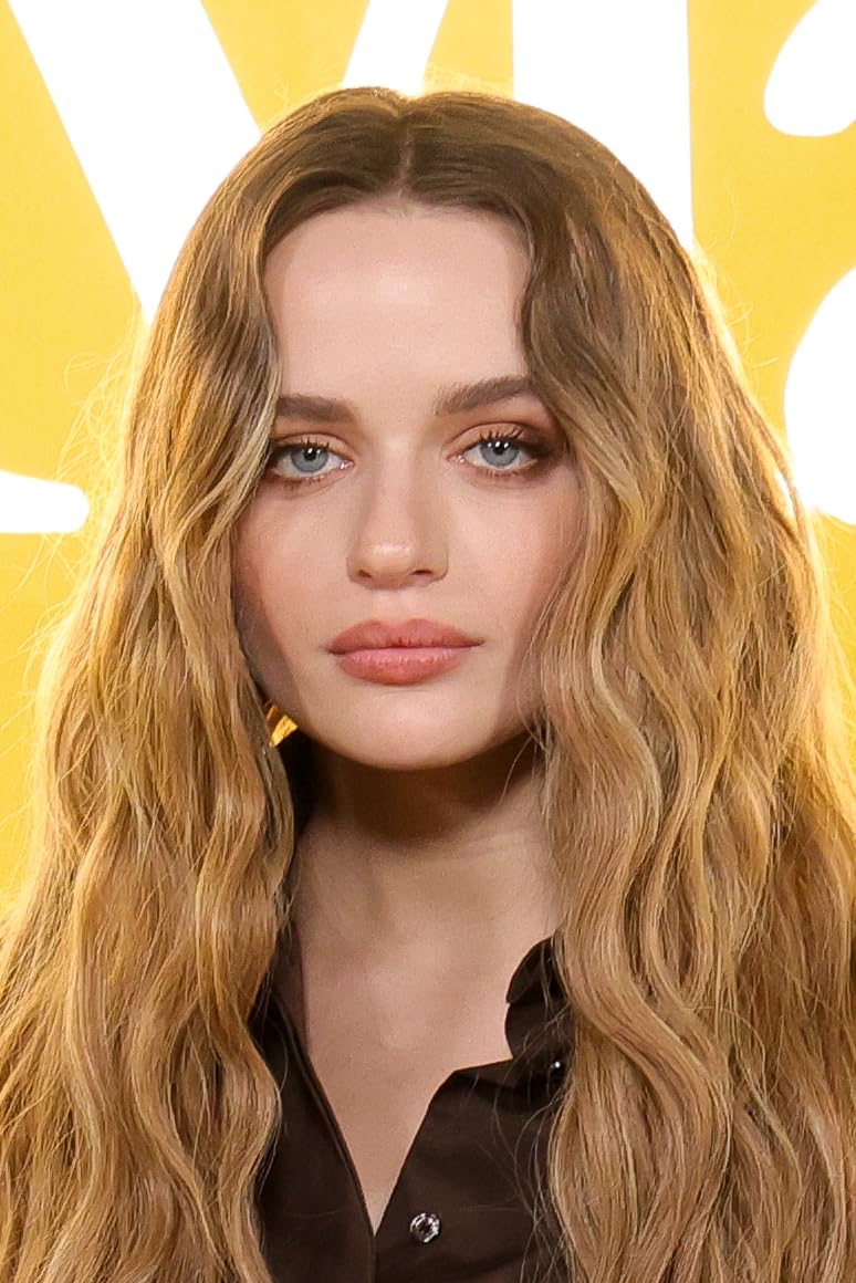 Joey King - Biography - IMDb
