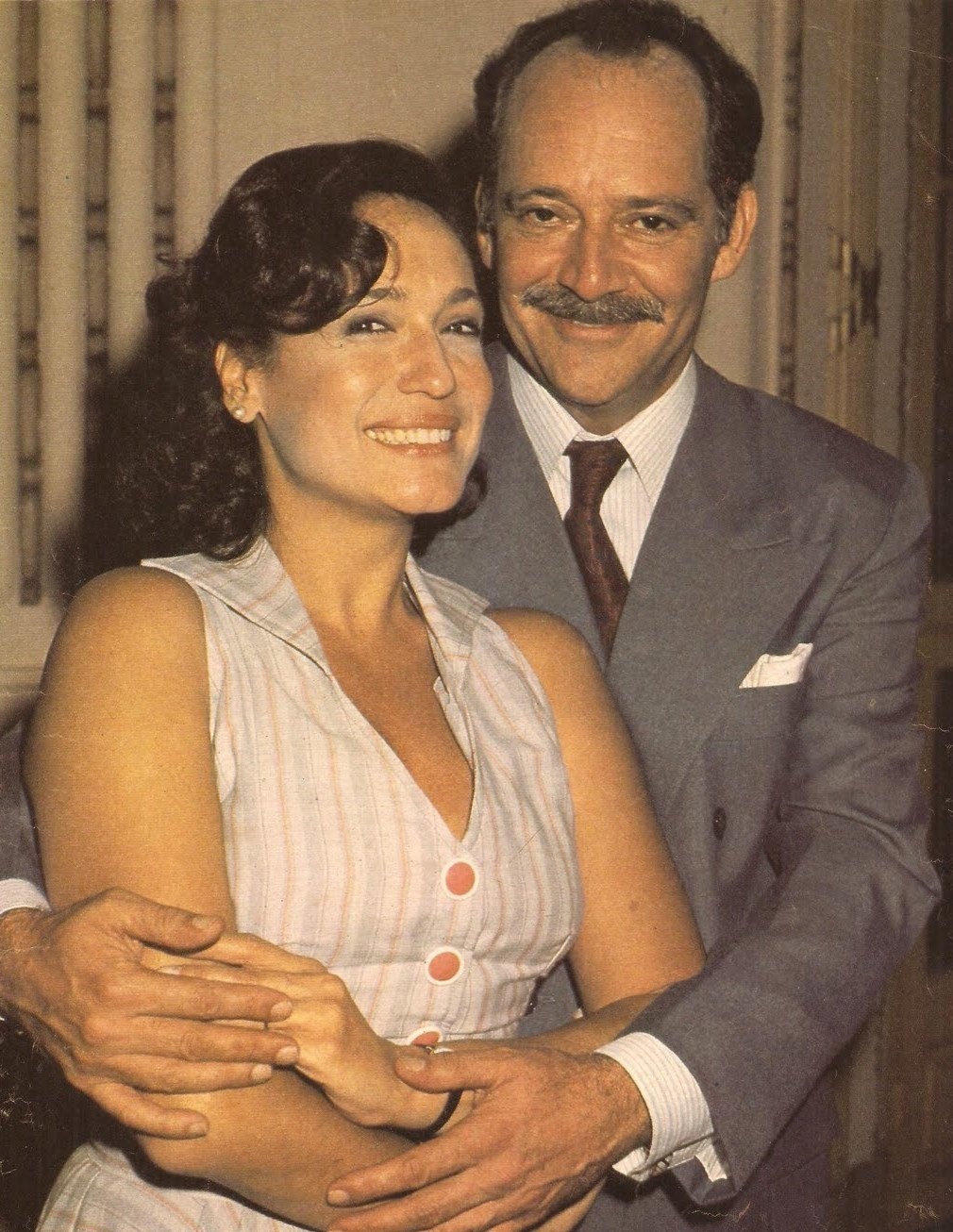 Ayollar hukmronligi porno mp4 Milena Foksning anal