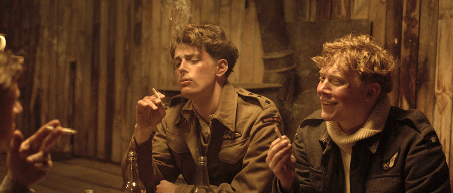 Keng sonlar (18 ta rasm) Tina Lipoldino bilan porno