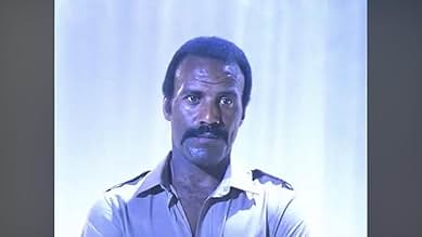 पोस्टर देखें