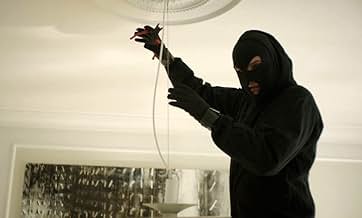 पोस्टर देखें