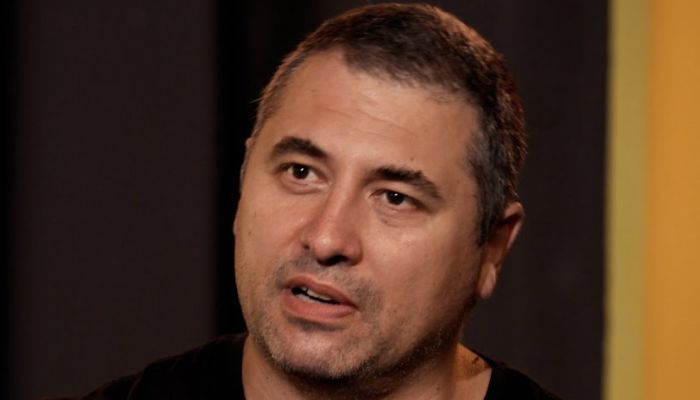 Porno filmlarda distrofik ayollar