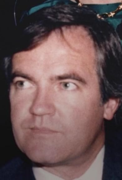 Primary photo for Vince Foster Primary photo for Vince Foster