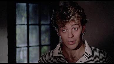 पोस्टर देखें