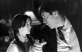 पोस्टर देखें