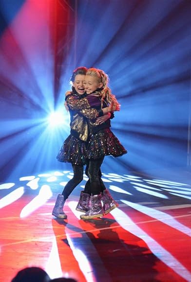 Primary photo for Make Your Mark: Shake It Up Dance Off Primary photo for Make Your Mark: Shake It Up Dance Off