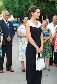 Totoro porno rasmlar Semiz yalangoch qizlarning eshaklari