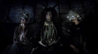 पोस्टर देखें