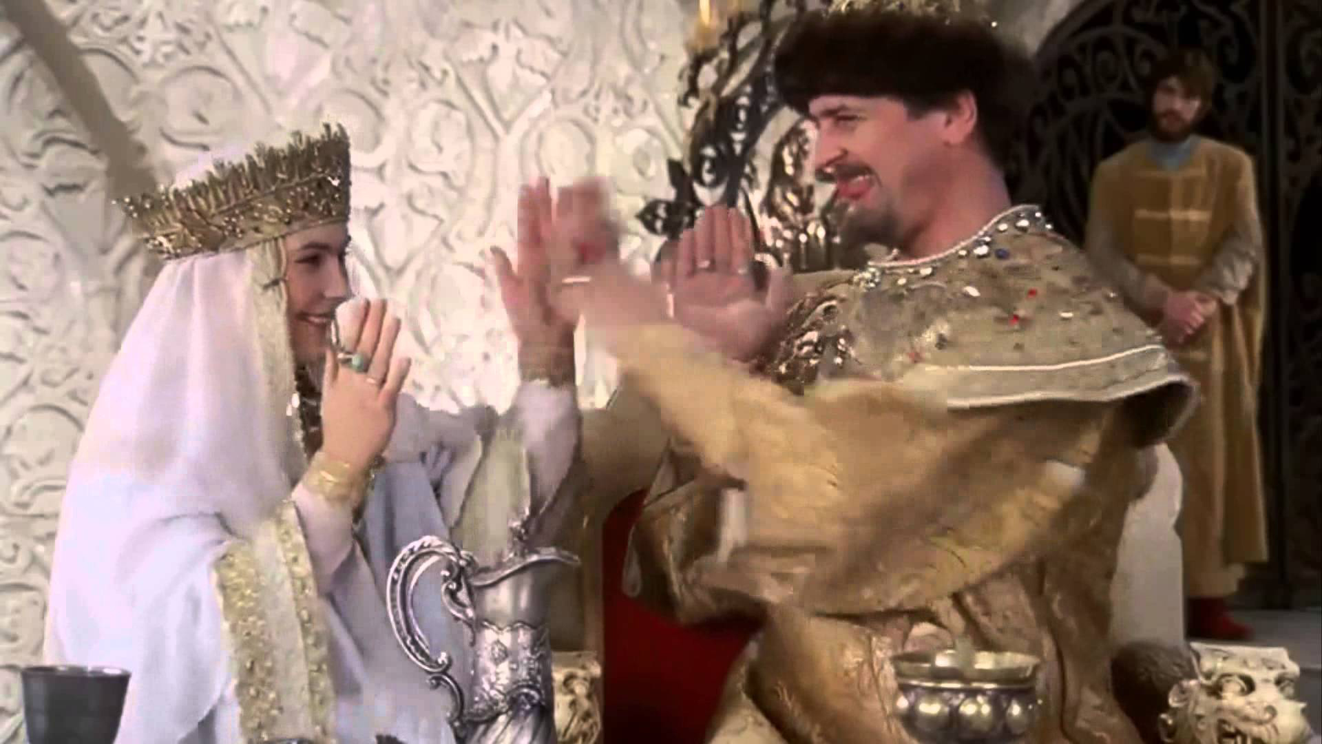 Сердце вдруг в тишине. Сердце вдруг в тишине. Сердце вдруг в тишине. Счастье вдруг в тишине постучалось картинки. Сердце вдруг в тишине.