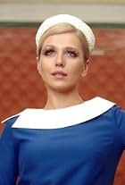 Yetuk ayollar mushukni yalaydilar Qirgiz qizlari haqida porno