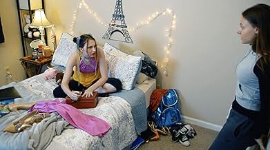 पोस्टर देखें