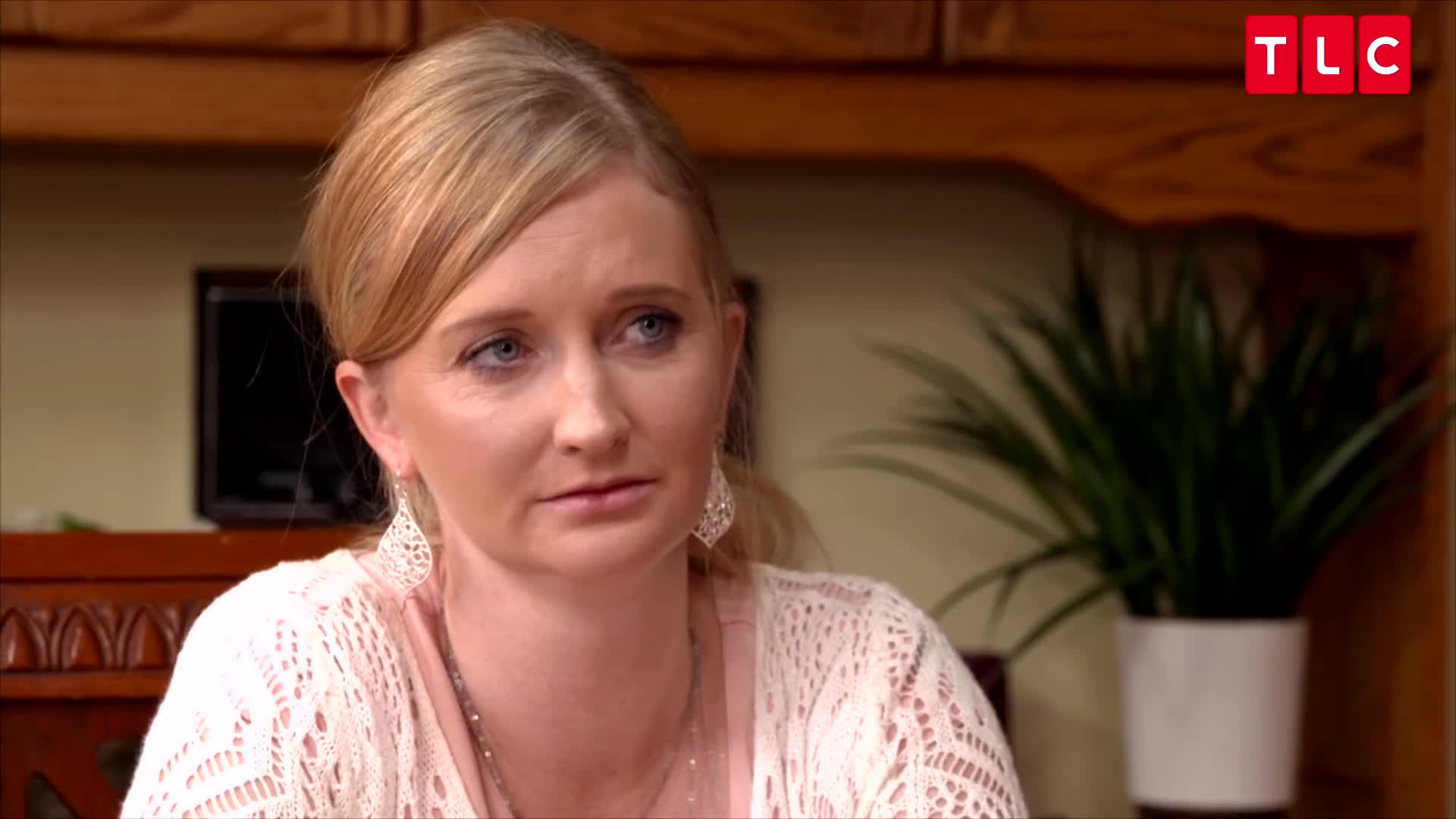 Сестра жена 1. Сестра жена 1. Полигамная семья по tlc где купили дом. Полигамный брак. Светлана и наталья антонова сестры.