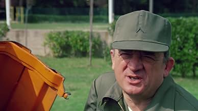 पोस्टर देखें