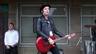 पोस्टर देखें