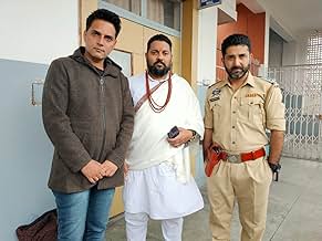 पोस्टर देखें