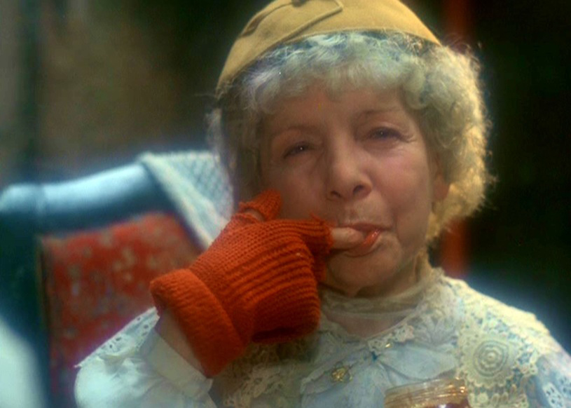 Barbi jinsiy aloqa paytida ozini hollaydi