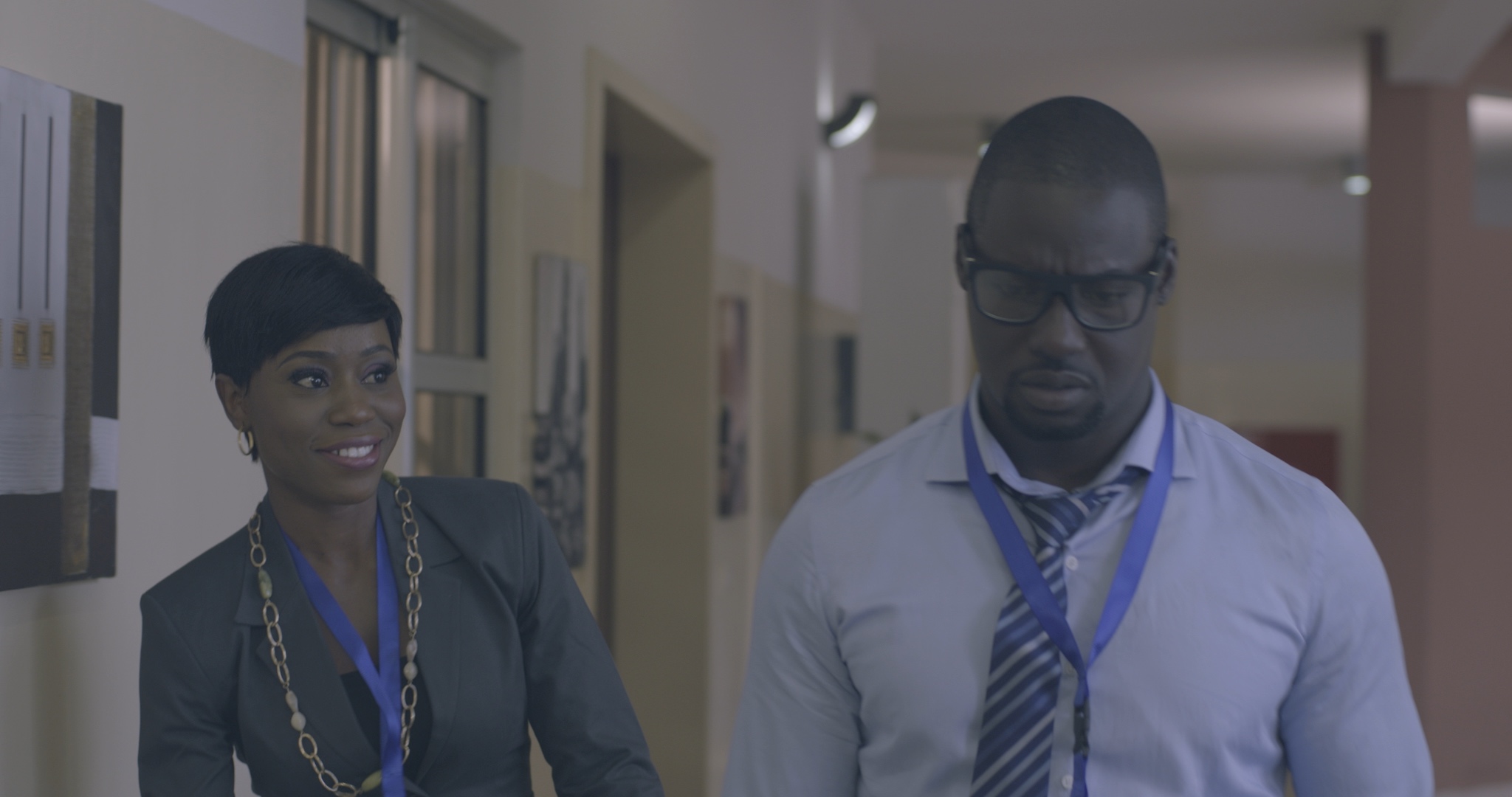 Lateksdagi gozal va jozibali qizlar