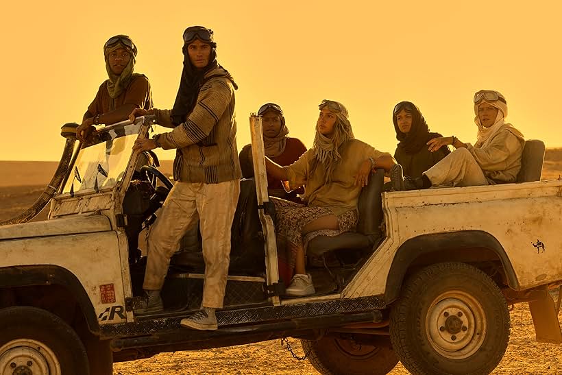 Madelyn Cline, Carlacia Grant, J.D., Madison Bailey, Chase Stokes, and Rudy Pankow in Outer Banks (2020)