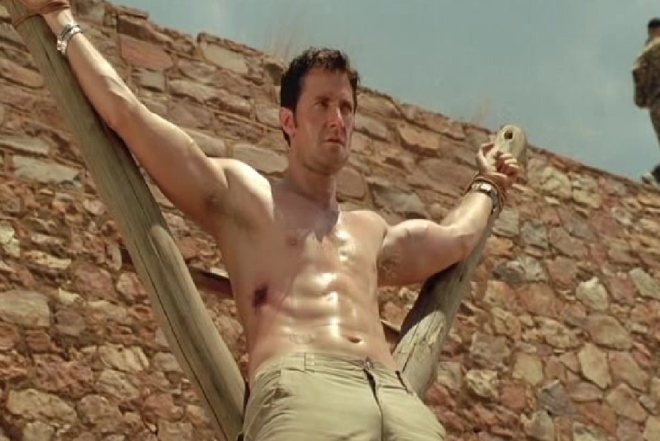 Strike Back (2010)