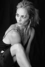 Laura Vandervoort's primary photo Laura Vandervoort's primary photo