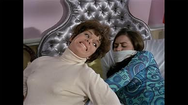 पोस्टर देखें