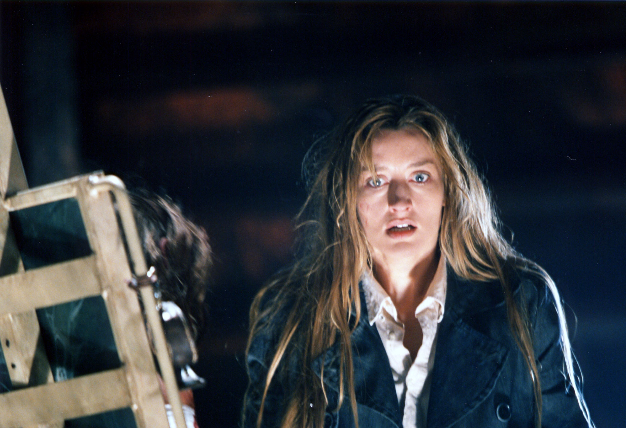 (2002) (2002)