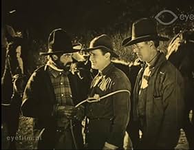 पोस्टर देखें