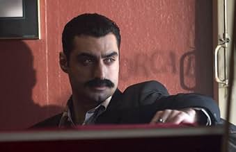 पोस्टर देखें